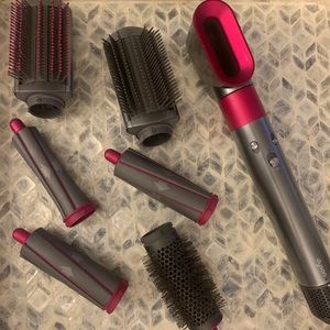 Dyson Hairdryer and attachments